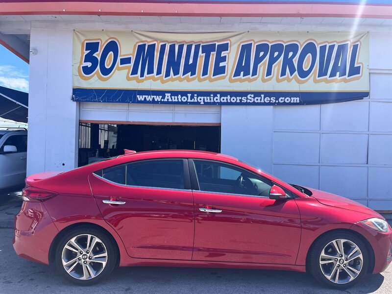 2017 Hyundai ELANTRA SE  