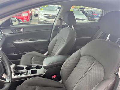 2016 Kia Optima LX   - Photo 5 - Tucson, AZ 85711