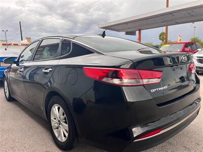 2016 Kia Optima LX   - Photo 2 - Tucson, AZ 85711