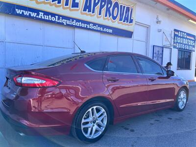 2015 Ford Fusion SE   - Photo 11 - Tucson, AZ 85711