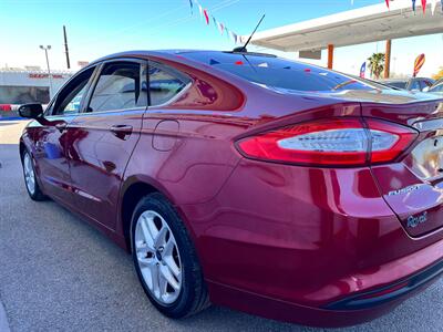 2015 Ford Fusion SE   - Photo 5 - Tucson, AZ 85711