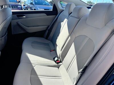 2019 Hyundai SONATA SE   - Photo 12 - Tucson, AZ 85711