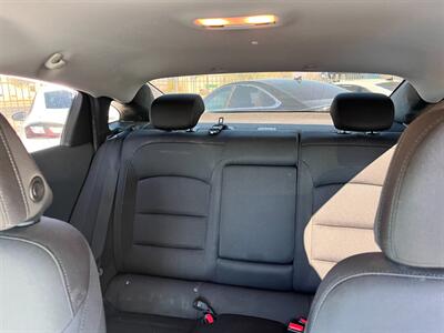 2018 Chevrolet Malibu LT   - Photo 13 - Tucson, AZ 85710