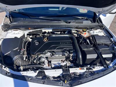 2018 Chevrolet Malibu LT   - Photo 14 - Tucson, AZ 85710
