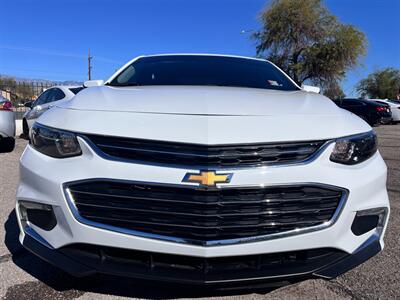 2018 Chevrolet Malibu LT   - Photo 8 - Tucson, AZ 85710