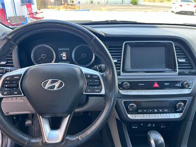 2019 Hyundai SONATA SEL   - Photo 9 - Tucson, AZ 85711