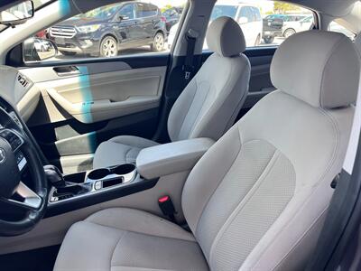 2019 Hyundai SONATA SEL   - Photo 11 - Tucson, AZ 85711