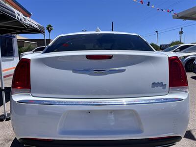 2017 Chrysler 300 C   - Photo 7 - Tucson, AZ 85711