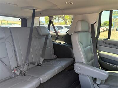 2020 Chevrolet Suburban LT   - Photo 6 - Tucson, AZ 85710