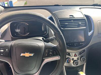 2015 Chevrolet Trax LTZ   - Photo 10 - Tucson, AZ 85711