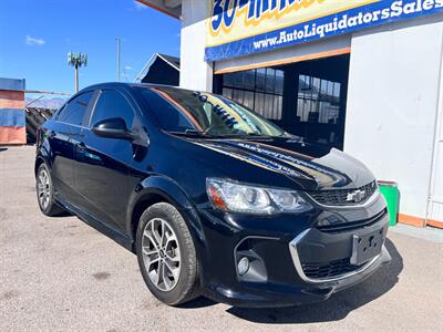 2018 Chevrolet Sonic LT Auto   - Photo 4 - Tucson, AZ 85711