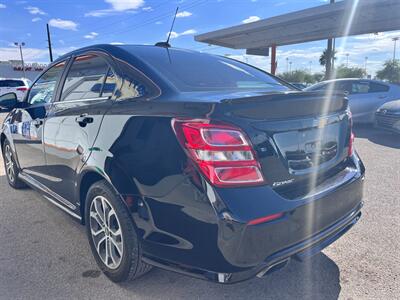 2018 Chevrolet Sonic LT Auto   - Photo 3 - Tucson, AZ 85711