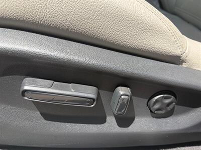 2017 Honda CR-V EX   - Photo 12 - Tucson, AZ 85710