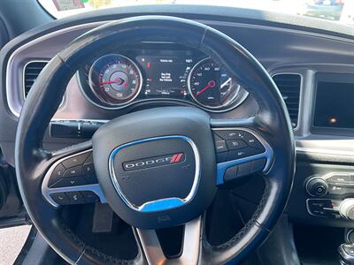 2019 Dodge Charger SXT   - Photo 14 - Tucson, AZ 85711