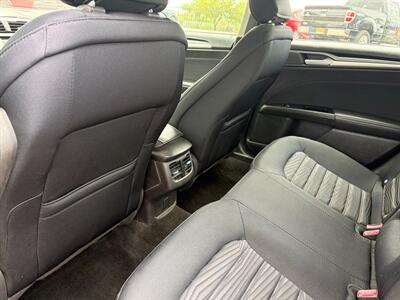 2016 Ford Fusion SE   - Photo 9 - Tucson, AZ 85710