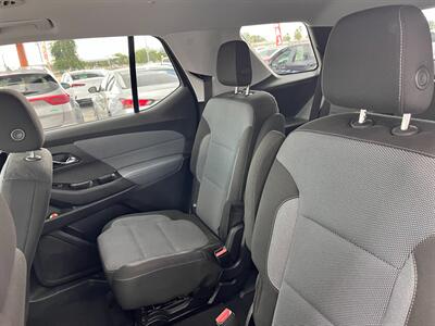 2018 Chevrolet Traverse LT Cloth   - Photo 10 - Tucson, AZ 85711