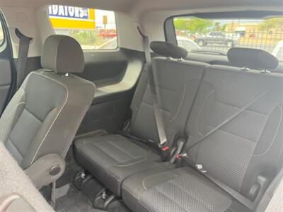 2020 GMC Acadia SLE   - Photo 7 - Tucson, AZ 85710