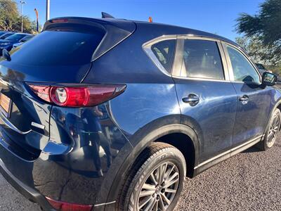 2017 Mazda CX-5 Touring   - Photo 4 - Tucson, AZ 85710