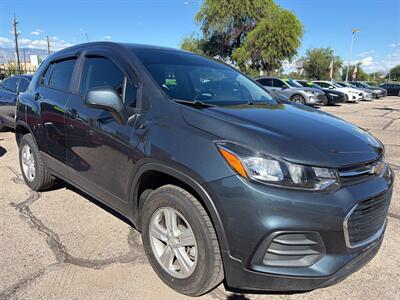 2022 Chevrolet Trax LS   - Photo 7 - Tucson, AZ 85710