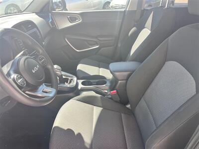 2023 Kia Soul LX   - Photo 10 - Tucson, AZ 85711