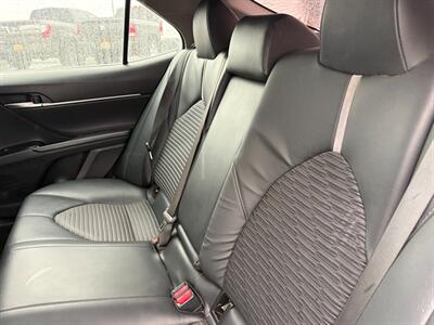2020 Toyota Camry SE   - Photo 6 - Tucson, AZ 85710
