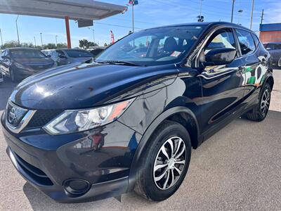 2018 Nissan Rogue S   - Photo 4 - Tucson, AZ 85711