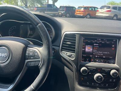 2018 Jeep Grand Cherokee Laredo   - Photo 10 - Tucson, AZ 85710