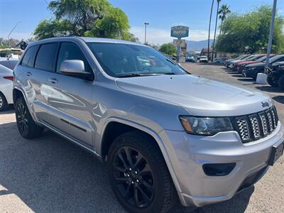 2018 Jeep Grand Cherokee Laredo   - Photo 8 - Tucson, AZ 85710