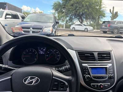 2013 Hyundai ACCENT GS   - Photo 10 - Tucson, AZ 85710