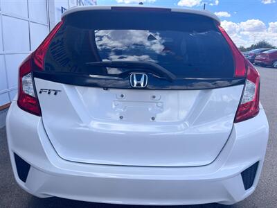 2015 Honda Fit LX   - Photo 5 - Tucson, AZ 85711