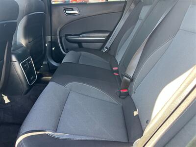 2017 Dodge Charger SE   - Photo 8 - Tucson, AZ 85710