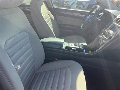 2017 Ford Fusion S   - Photo 10 - Tucson, AZ 85710