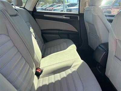 2017 Ford Fusion S   - Photo 11 - Tucson, AZ 85710