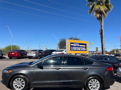 2017 Ford Fusion S   - Photo 1 - Tucson, AZ 85710