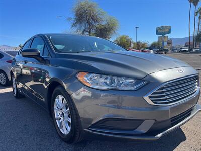 2017 Ford Fusion S   - Photo 5 - Tucson, AZ 85710