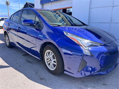 2016 Toyota Prius Two   - Photo 4 - Tucson, AZ 85711