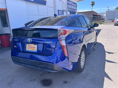 2016 Toyota Prius Two   - Photo 9 - Tucson, AZ 85711