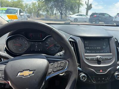 2017 Chevrolet Cruze LT Auto   - Photo 5 - Tucson, AZ 85710