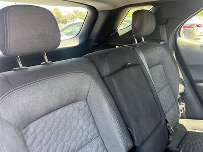 2019 Chevrolet Equinox LT   - Photo 8 - Tucson, AZ 85710