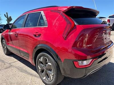 2023 Kia Niro EV Wind   - Photo 2 - Tucson, AZ 85710