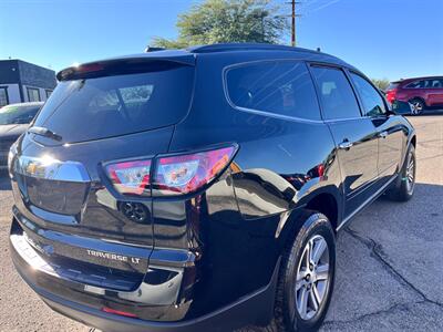 2016 Chevrolet Traverse LT   - Photo 3 - Tucson, AZ 85710
