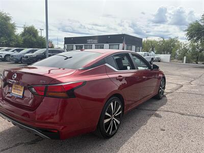 2022 Nissan Altima 2.5 SR   - Photo 6 - Tucson, AZ 85710