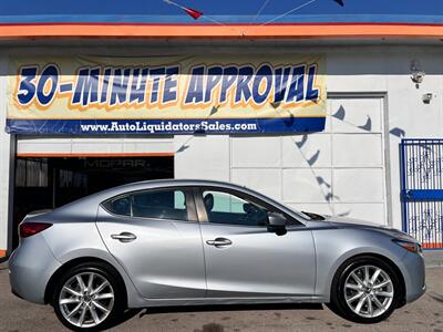 2017 Mazda Mazda3 Touring   - Photo 1 - Tucson, AZ 85711