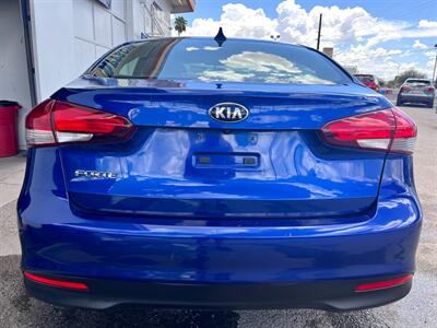 2018 Kia Forte LX   - Photo 2 - Tucson, AZ 85711