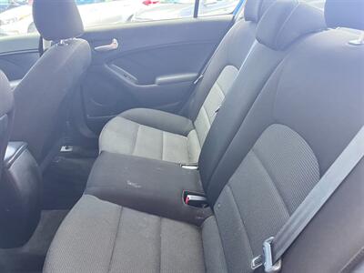 2018 Kia Forte LX   - Photo 10 - Tucson, AZ 85711