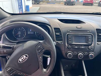 2018 Kia Forte LX   - Photo 7 - Tucson, AZ 85711