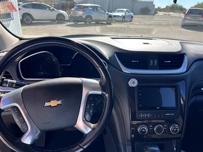 2017 Chevrolet Traverse LT   - Photo 10 - Tucson, AZ 85711