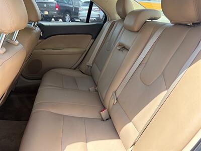 2012 Ford Fusion SE   - Photo 4 - Tucson, AZ 85710