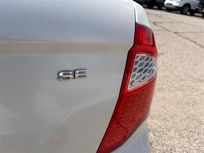 2012 Ford Fusion SE   - Photo 9 - Tucson, AZ 85710