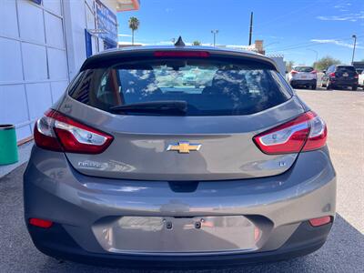 2017 Chevrolet Cruze LT Auto   - Photo 8 - Tucson, AZ 85711